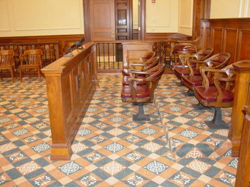 Jury Box with first tier on floor
